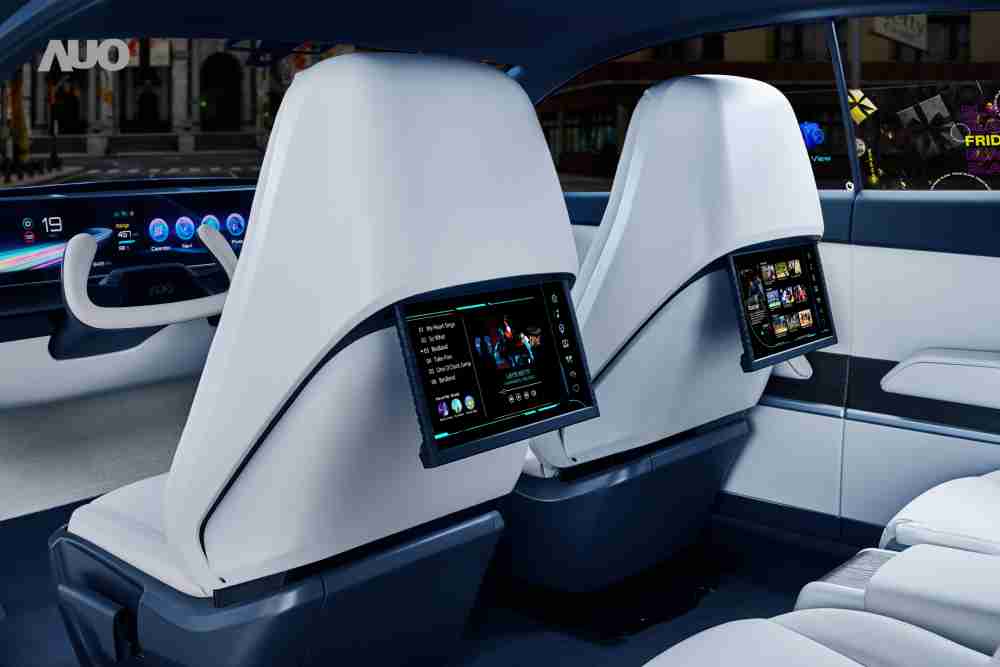 万利将于CES 展示全新Smart Cockpit 2024，，，可紧密串连使用者多元需求，，，，并革新座舱内部的应用和设计，，，，带来身历其境且引人入胜的视觉飨宴，，满足驾乘人员的全方位体验
