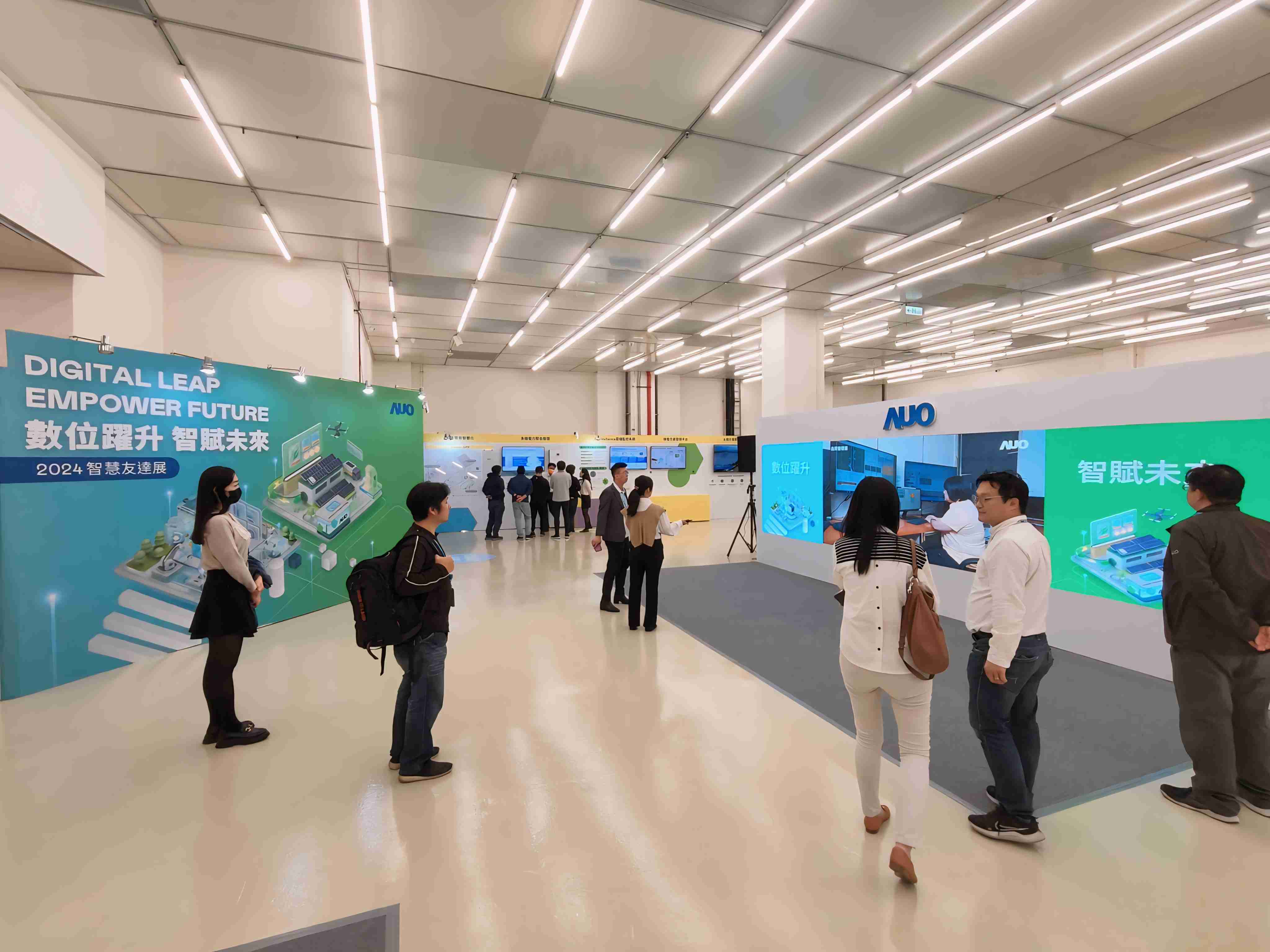 2024智能万利展邀集生态圈伙伴共同参展，，从数字应用、、净零减碳到能源发展，，，创造全方位永续商机，，，携手生态圈伙伴迈向永续未来